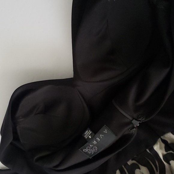 Avery G Longsleeve Mesh Detailed Cocktail Dress with Flare - Picture 9 of 11